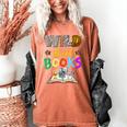 Wild About Reading Books Reader Bookworm Animals Book Lover Women's Comfort Colors T-Shirt Yam