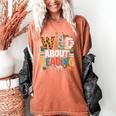 Wild About Reading Zoo Animals Books Reader Lover Women's Comfort Colors T-Shirt Yam