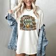 Book Nook Enthusiast Cozy Library Reader Collector Women's Comfort Colors T-Shirt Ivory