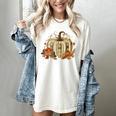 Book Pumpkin Fall Reading Thanksgiving Teacher Librarian Women's Comfort Colors T-Shirt Ivory