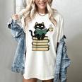 Cat Reading Book Women's Comfort Colors T-Shirt Ivory