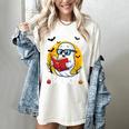 Cute Ghost Reading Book Retro Halloween Librarian Women's Comfort Colors T-Shirt Ivory Cute Ghost Reading Book Retro Halloween Librarian Women's Comfort Colors T-Shirt Ivory