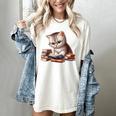 Cute Kitten Bookworm Adorable Cat With Glasses Reading Book Women's Comfort Colors T-Shirt Ivory