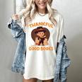 Cute Thanksgiving Teacher Librarian Thankful Reading Books Women's Comfort Colors T-Shirt Ivory