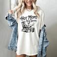 Hot Moms Read Books For Moms Book Lover Women's Comfort Colors T-Shirt Ivory Hot Moms Read Books For Moms Book Lover Women's Comfort Colors T-Shirt Ivory