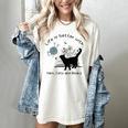 Life Is Better With Yarn Cats And Books Women's Comfort Colors T-Shirt Ivory