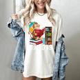 Stay Curious Monkey Reading Book Lover Bookworm Women's Comfort Colors T-Shirt Ivory