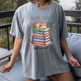 Cats Books Lover Men Women Women's Comfort Colors T-Shirt Gray Cats Books Lover Men Women Women's Comfort Colors T-Shirt Gray