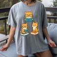 Cats Reading Book Lover Reading Bookworm Reader Women's Comfort Colors T-Shirt Gray