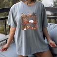 Christmas Cats Bookshelf Gingerbread Women's Comfort Colors T-Shirt Gray Christmas Cats Bookshelf Gingerbread Women's Comfort Colors T-Shirt Gray