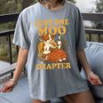 Floral Cow Reading Pun Just One More Chapter Cozy Book Lover Women's Comfort Colors T-Shirt Gray