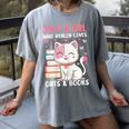 Girl Who Loves Cats And Books Cute Women's Comfort Colors T-Shirt Gray Girl Who Loves Cats And Books Cute Women's Comfort Colors T-Shirt Gray