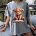 Highland Cow Reading Book Bookworm Women's Comfort Colors T-Shirt Gray Highland Cow Reading Book Bookworm Women's Comfort Colors T-Shirt Gray