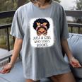 Just a Girl Who Loves Books Messy Bun Black Women Reading Women's Comfort Colors T-Shirt Gray