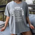 A Well Read Woman Book Lover Literary Quote Women's Comfort Colors T-Shirt Gray A Well Read Woman Book Lover Literary Quote Women's Comfort Colors T-Shirt Gray