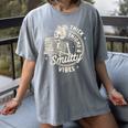 Smut Book Reader Spicy Romance Thick Thighs & Smutty Vibes Women's Comfort Colors T-Shirt Gray