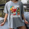 Stay Curious Monkey Reading Book Lover Bookworm Women's Comfort Colors T-Shirt Gray