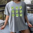 Teacher Reading Shamrock St Patrick’s Day Book Lover Kids Women's Comfort Colors T-Shirt Gray