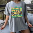 WILD ABOUT READING I Love Books Bookworm Library Day Women's Comfort Colors T-Shirt Gray