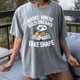 Women's Wild Dreams Reading Giraffe Book Reader Zoo Animals Kids Women's Comfort Colors T-Shirt Gray