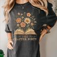 1985 Chapter Forty 40th Birthday Wildflower Book 40 Year Old Women's Comfort Colors T-Shirt Pepper