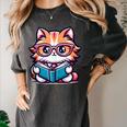 Adorable Book Lover Maine Coon Cat With Reading Glasses Cute Women's Comfort Colors T-Shirt Pepper Adorable Book Lover Maine Coon Cat With Reading Glasses Cute Women's Comfort Colors T-Shirt Pepper