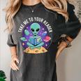 Alien Reader Reading Teacher Librarian Book Lover Women's Comfort Colors T-Shirt Pepper