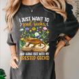 Books And Crested Gecko Owner Crestie Lover Women's Comfort Colors T-Shirt Pepper