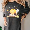 Cute Bee Reading Book Teacher Student Reader Graphic For Men Women Kids Women's Comfort Colors T-Shirt Pepper