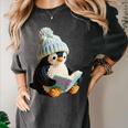 Cute Penguin Reading Book Faux-Crochet Print Women's Comfort Colors T-Shirt Pepper