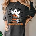 Haunted By My TBR Boo Halloween Book Lover Librarian Women's Comfort Colors T-Shirt Pepper