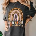 Leopard Teacher Wild About Reading Books Reader Librarian Women's Comfort Colors T-Shirt Pepper