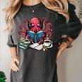 Octopus Reading Book Coffee Lover Bookaholic Bookworm Reader Women's Comfort Colors T-Shirt Pepper