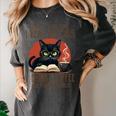 i Read Books And i Know Things Cat Reading Coffee Women's Comfort Colors T-Shirt Pepper