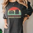 Retro Easily Distracted By Cameras & Books Photography Women's Comfort Colors T-Shirt Pepper