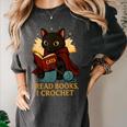 Wizard Cat Reading a Book While Crocheting Women's Comfort Colors T-Shirt Pepper