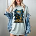 4 Books Are Portable Magic Bookish Reading Nerd Quote Women's Comfort Colors T-Shirt Denim