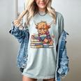Highland Cow Reading Book Librarian Library Women's Comfort Colors T-Shirt Denim