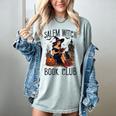 Salem Witch Book Club Bookish Retro Halloween Cat Women's Comfort Colors T-Shirt Denim