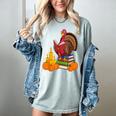 Turkey Reading Books Fall Thanksgiving Teacher Book Women's Comfort Colors T-Shirt Denim