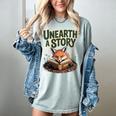 Unearth A Story Fox Reads a Book Women's Comfort Colors T-Shirt Denim