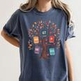 67 Days In The Books Reading Teacher 67th Day Of School Women's Comfort Colors T-Shirt Moss