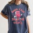 Book Fair Vibes School Librarian Retro 70s Reading Bookworm Women's Comfort Colors T-Shirt Moss