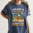 Books And Crested Gecko Owner Crestie Lover Women's Comfort Colors T-Shirt Moss