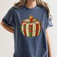 Christmas Book Ornament Lights Holiday Reading Lover Teacher Women's Comfort Colors T-Shirt Moss