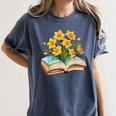 Daffodils Flowers Book Floral Women's Comfort Colors T-Shirt Moss