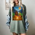 Bigfoot And Alien Reading Books Campfire Halloween Women's Comfort Colors T-Shirt Berry Bigfoot And Alien Reading Books Campfire Halloween Women's Comfort Colors T-Shirt Berry