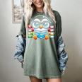 Book Lover Reading Penguin Women's Comfort Colors T-Shirt Berry