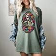 Book Lover Skeleton Reading With Dia De Los Muertos Flowers Women's Comfort Colors T-Shirt Berry
