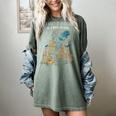 Bookish Quote In a World Of Bookworms Be a Book Dragon Women's Comfort Colors T-Shirt Berry